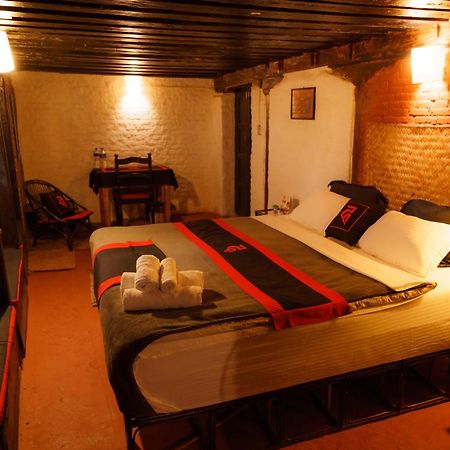 Hira Guest House Lalitpur Exterior foto